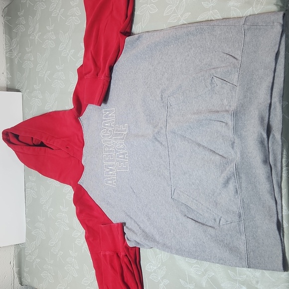 American Eagle Hoodie - Picture 1 of 8